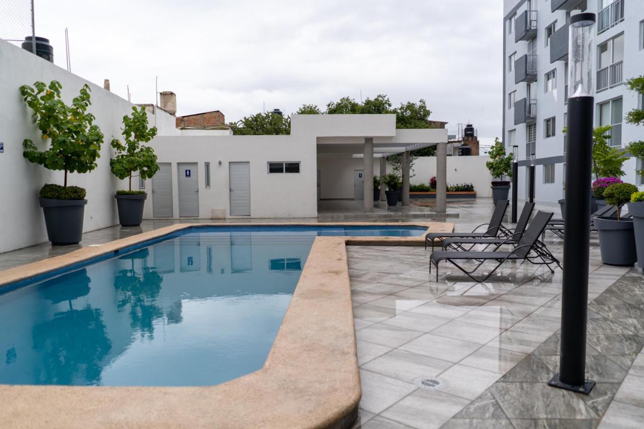 Departamento La Choza Central Pool In Gdl Downtown Guadalajara Bagian luar foto
